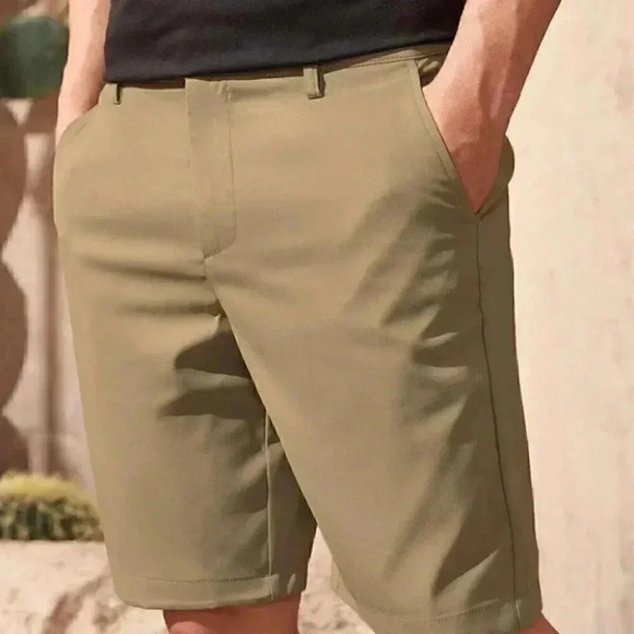 Khaki Mens Bermuda Short - Picture 1 of 4